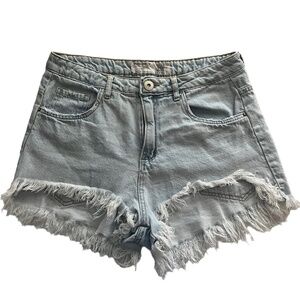 Riachuelo Special Edition Women's Light Blue Cut Off Jean Shorts Size 6